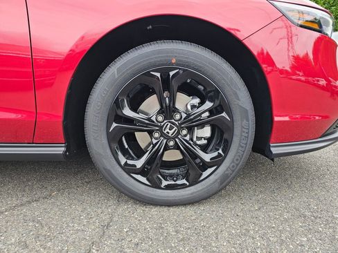 New 2025 Honda Accord SE image 9