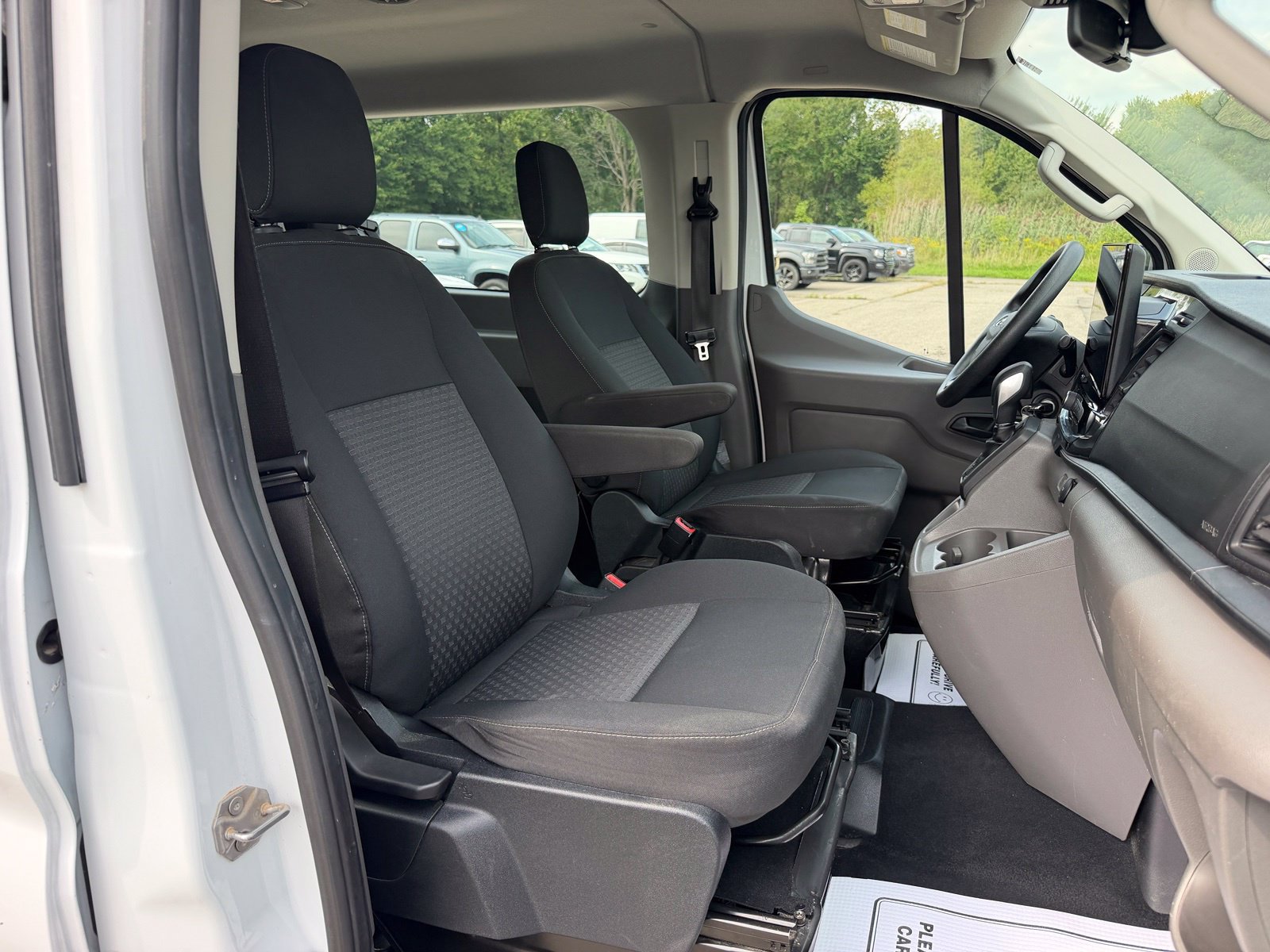 Used 2023 Ford Transit 350 XLT RWD image 36