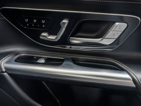 Used 2022 Mercedes-Benz SL 55 AMG 4MATIC image 15