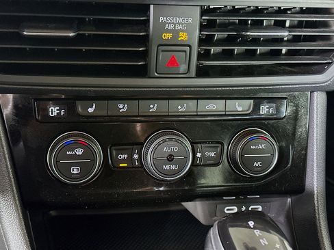 Used 2024 Volkswagen Jetta SE image 22