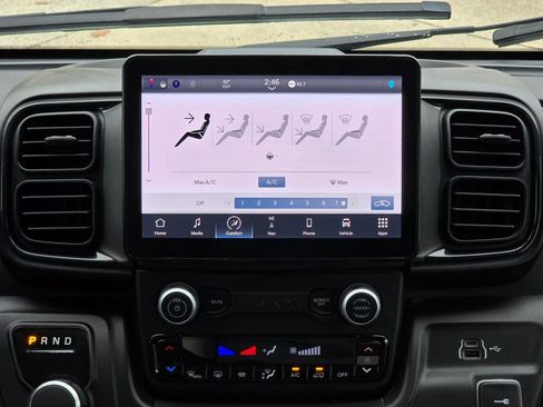 Used 2024 RAM ProMaster 3500 image 30