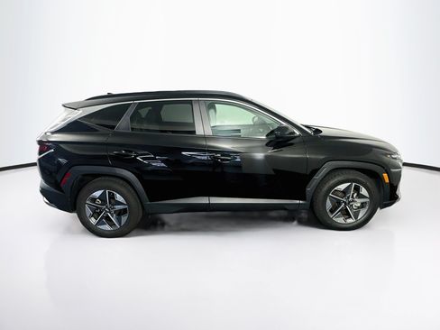 Used 2025 Hyundai Tucson SEL FWD image 10