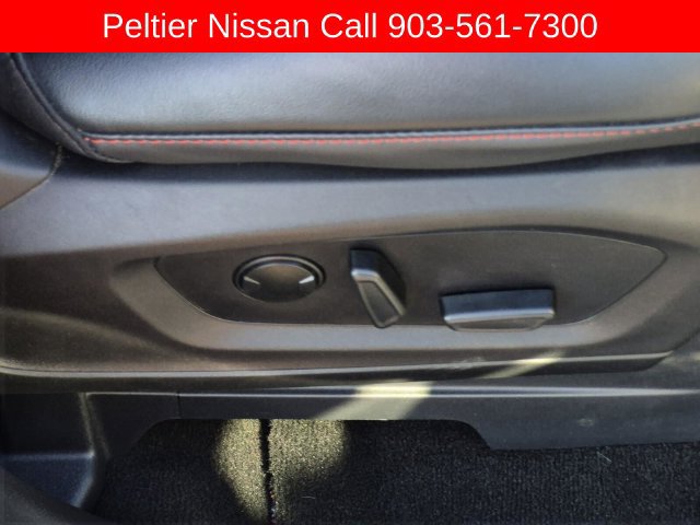Used 2025 Ford Explorer ST-Line w/ ST-Line Street Pack AWD/4WD image 15