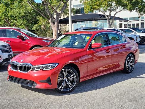 Used 2021 BMW 330i Sedan w/ Premium Package image 1