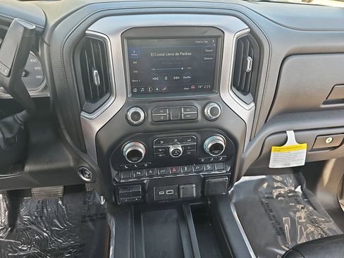 Used 2019 GMC Sierra 1500 SLT w/ SLT Premium Package image 19