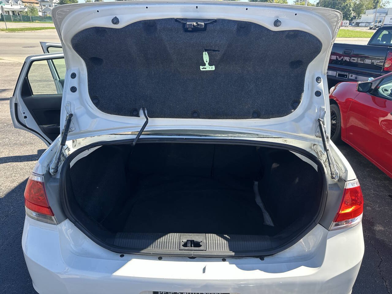Used 2010 Ford Focus SE FWD image 20