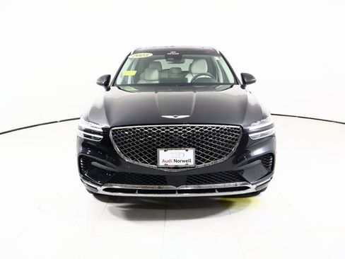 Used 2023 Genesis GV70 2.5T w/ Advanced Package image 10