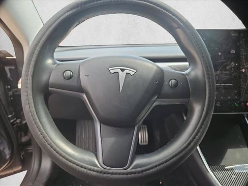 Used 2018 Tesla Model 3 Performance AWD/4WD image 12
