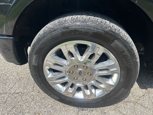 Used 2014 Ford F150 Platinum RWD image 24