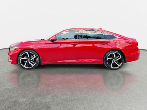 Used 2019 Honda Accord Sport image 4