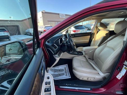 Used 2019 Subaru Outback 2.5i Limited w/ Popular Package #2 image 21