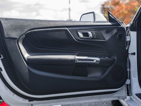 Used 2024 Ford Mustang Premium image 29