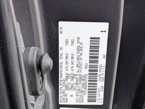 Used 2024 Toyota Tundra SR5 w/ SR5 Convenience Package AWD/4WD image 15