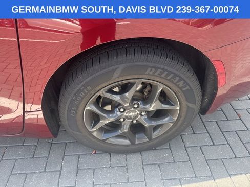 Used 2020 Chrysler Pacifica Touring-L w/ Advanced Safetytec Group image 14