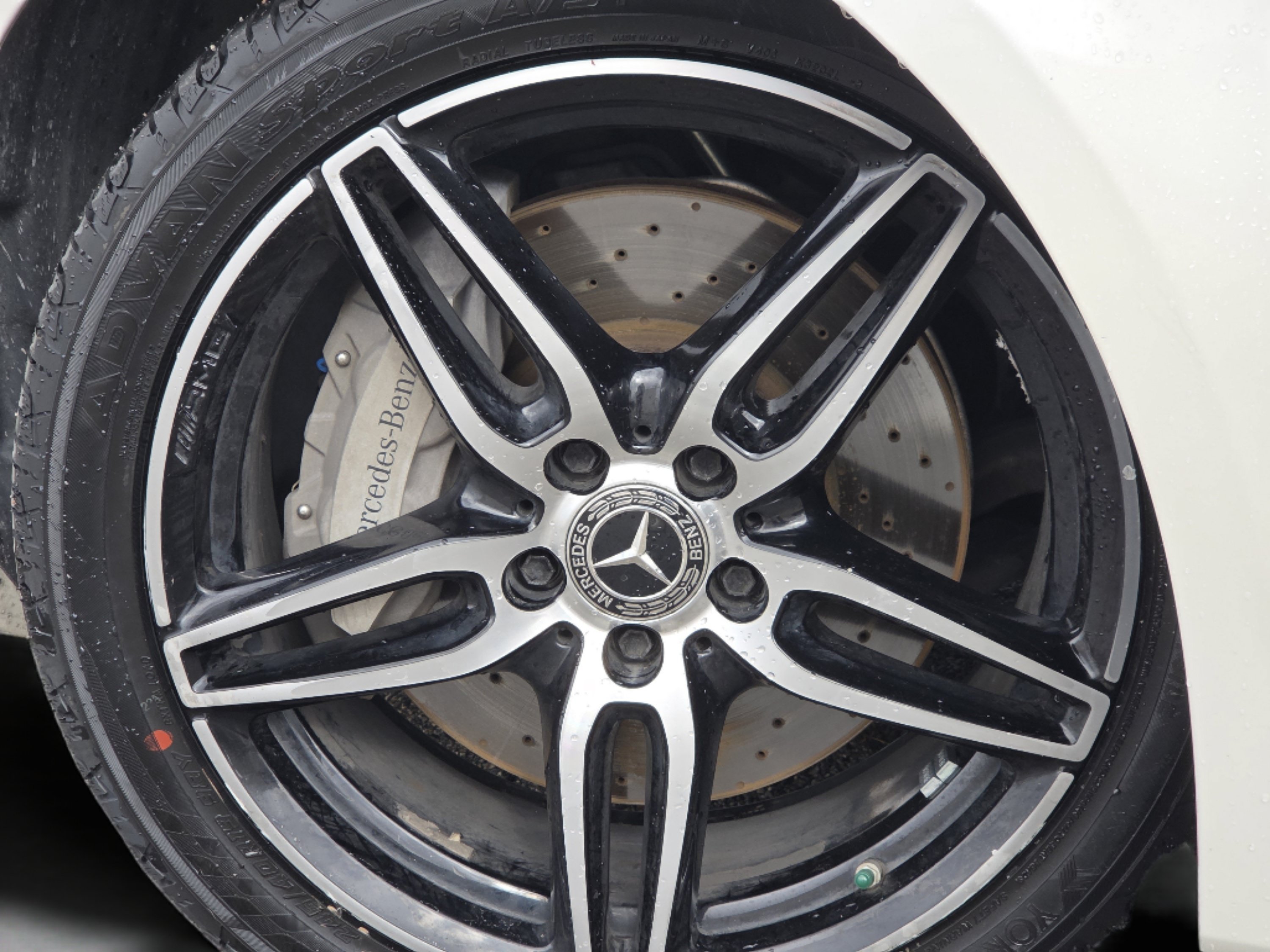 Used 2019 Mercedes-Benz E 300 4MATIC image 21