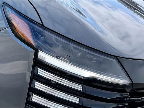 New 2026 Nissan Kicks SV image 13