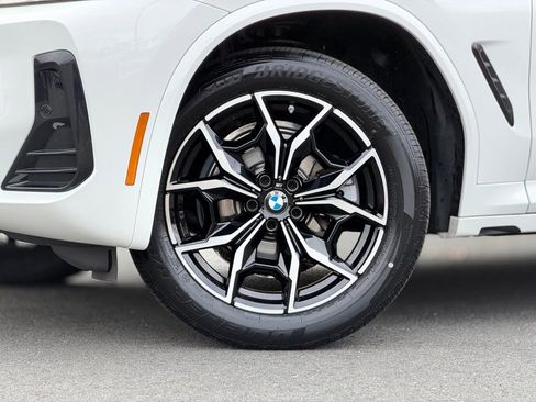 Certified 2024 BMW X3 xDrive30i w/ M Sport Package image 2