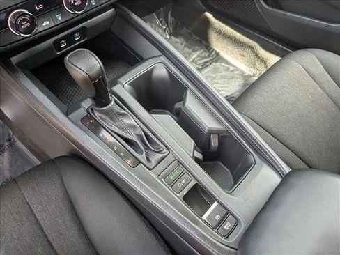 Used 2025 Honda Accord LX image 15