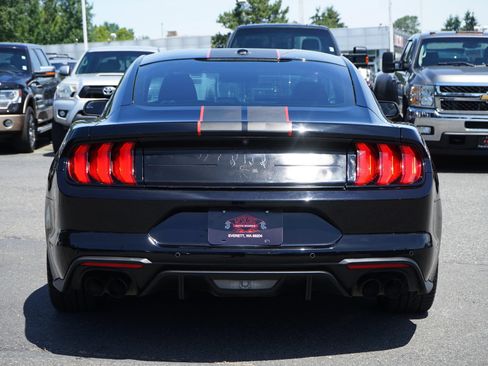 Used 2018 Ford Mustang GT Premium w/ GT Performance Package RWD image 4