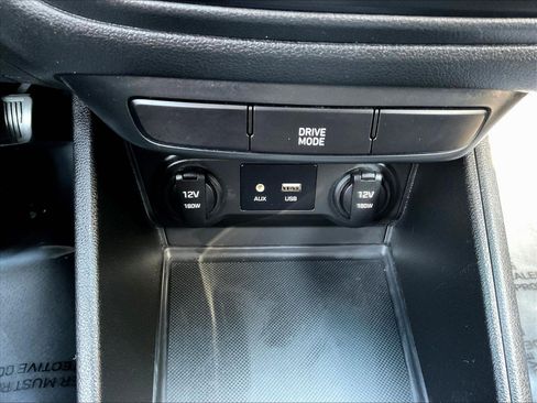 Used 2019 Hyundai Accent SE FWD image 15