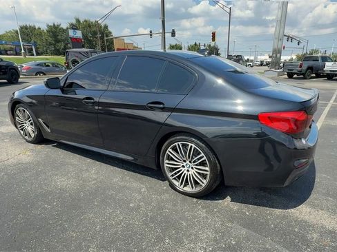 Used 2020 BMW M550i xDrive image 6