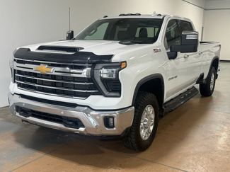 Used 2025 Chevrolet Silverado 2500 LTZ w/ LTZ Convenience Package AWD/4WD video 1