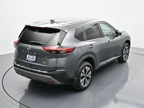 Used 2023 Nissan Rogue SV image 40