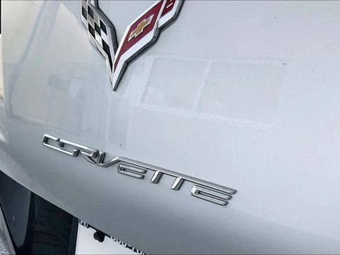 Used 2016 Chevrolet Corvette Z06 w/ 3LZ Preferred Equipment Group RWD image 31