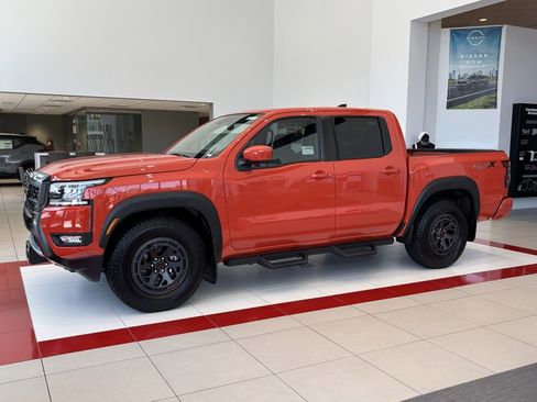 New 2025 Nissan Frontier Pro-X image 9