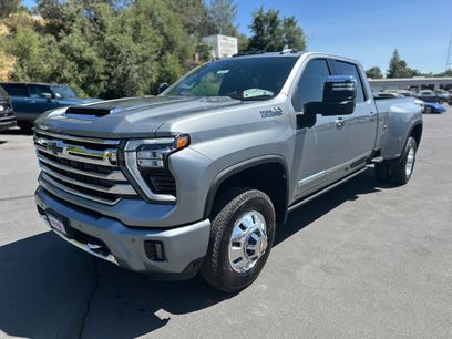 New 2025 Chevrolet Silverado 3500 High Country w/ High Country Premium Package
