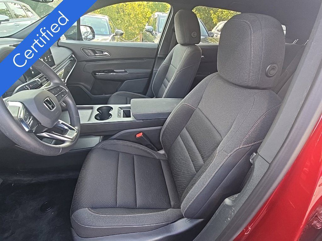 Used 2025 Honda Prologue EX image 13