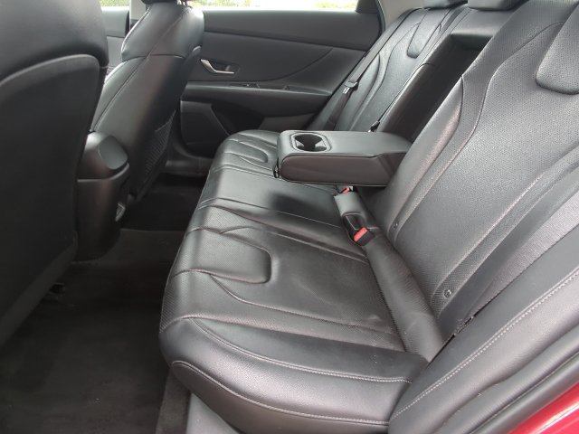 Used 2024 Hyundai Elantra Limited FWD image 23