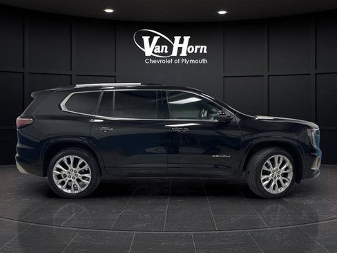 Used 2024 GMC Acadia Denali w/ Super Cruise Package image 2