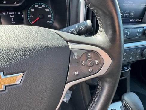 Used 2022 Chevrolet Colorado LT w/ Safety Package AWD/4WD image 18