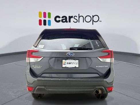 Used 2021 Subaru Forester Premium image 4