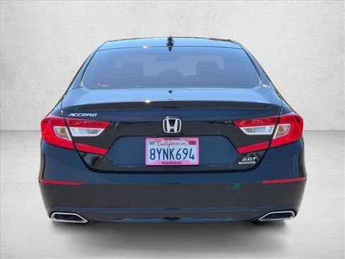 Used 2021 Honda Accord Touring image 7