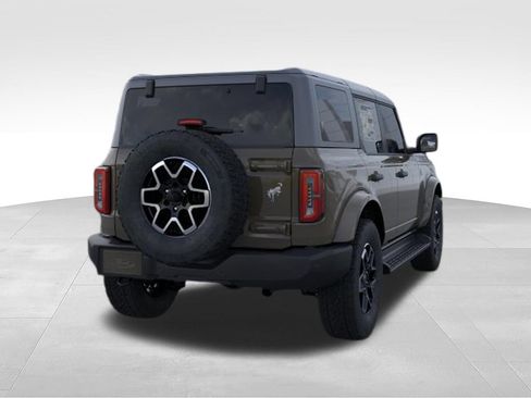 New 2026 Ford Bronco Outer Banks AWD/4WD image 8