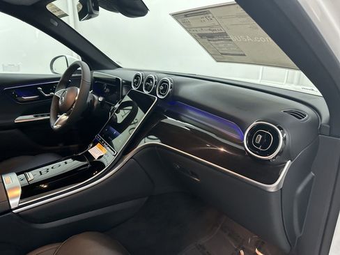 New 2026 Mercedes-Benz GLC 300 image 25