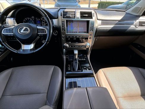 Used 2021 Lexus GX 460 Premium image 16
