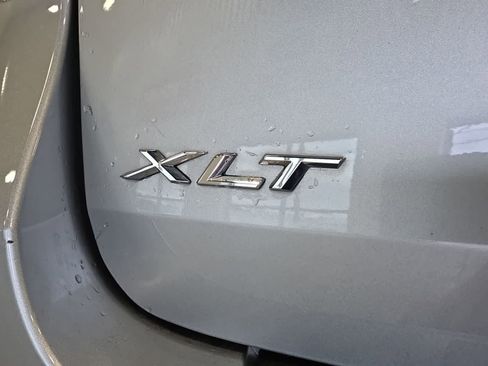 Used 2023 Ford Explorer XLT w/ Equipment Group 202A AWD/4WD image 10