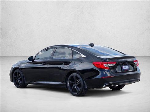 Used 2019 Honda Accord Sport image 4