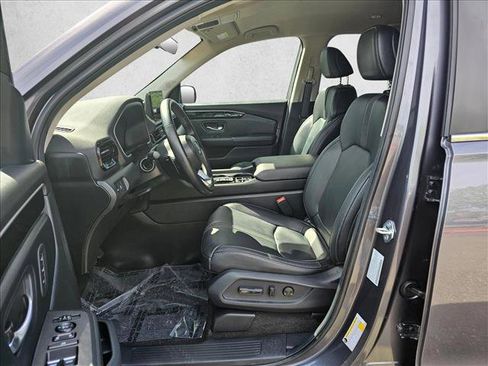Used 2024 Honda Pilot EX-L image 19