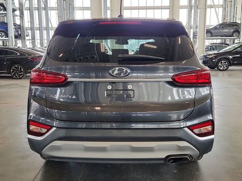 Used 2020 Hyundai Santa Fe SE image 8