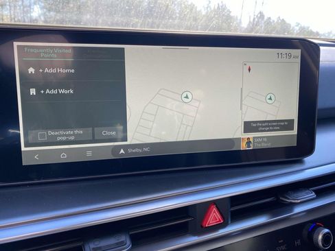 Used 2025 Kia Sorento EX image 18