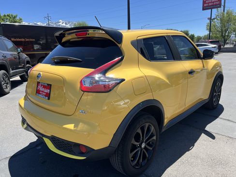 Used 2016 Nissan Juke SV FWD image 8