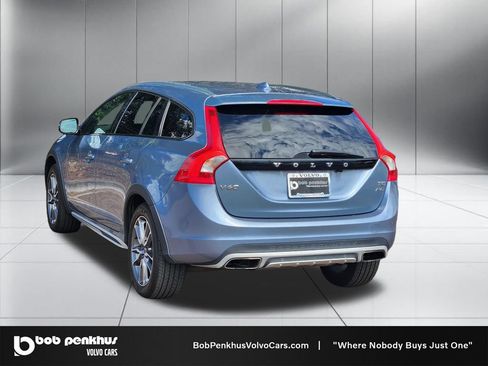 Used 2018 Volvo V60 T5 Cross Country w/ Convenience Package AWD/4WD image 27