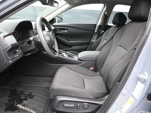 Used 2026 Honda Accord SE image 12