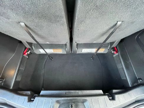 Used 2015 Ford Explorer XLT w/ Equipment Group 202A image 20