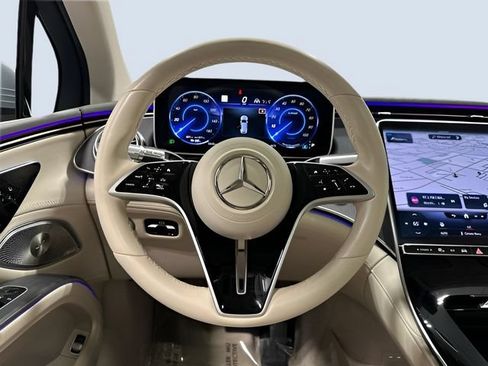Certified 2023 Mercedes-Benz EQS 450+ SUV image 16
