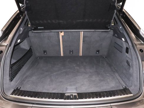 Used 2022 Porsche Cayenne Turbo image 46